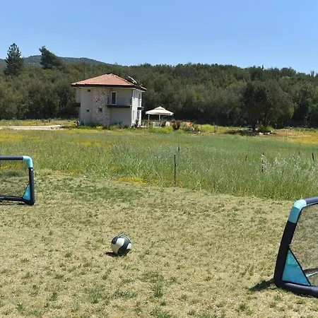 Βίλα 3 Bedroom With Private Pool